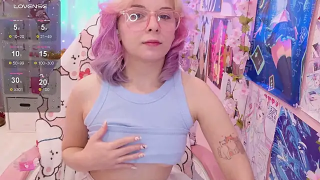 Snapshot of Coconut_Mia chatting on 3, 12, 2025 Coconut Mia online show from 3, 12, 2025