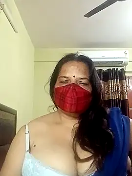 Snapshot of IndianAngle chatting on 1, 2, 2025 IndianAngle online show from 1, 2, 2025