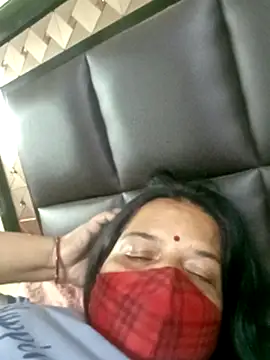 Snapshot of IndianAngle chatting on 16, 2, 2025 IndianAngle online show from 16, 2, 2025