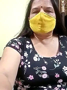 Snapshot of IndianAngle chatting on 11, 9, 2025 IndianAngle online show from 11, 9, 2025