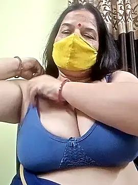 Snapshot of IndianAngle chatting on 17, 9, 2025 IndianAngle online show from 17, 9, 2025