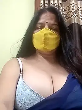 Snapshot of IndianAngle chatting on 21, 9, 2025 IndianAngle online show from 21, 9, 2025