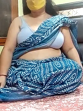 Snapshot of IndianAngle chatting on 5, 10, 2025 IndianAngle online show from 5, 10, 2025