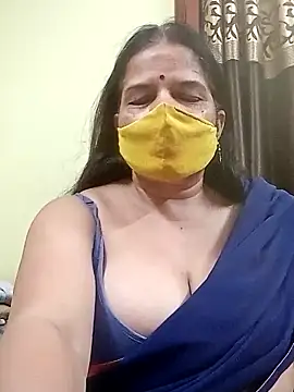 Snapshot of IndianAngle chatting on 6, 10, 2025 IndianAngle online show from 6, 10, 2025