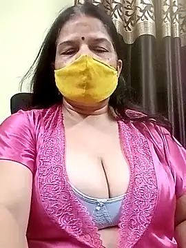 Snapshot of IndianAngle chatting on 11, 10, 2025 IndianAngle online show from 11, 10, 2025