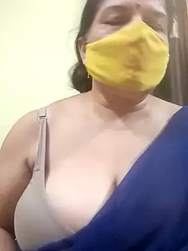 Snapshot of IndianAngle chatting on 12, 10, 2025 IndianAngle online show from 12, 10, 2025