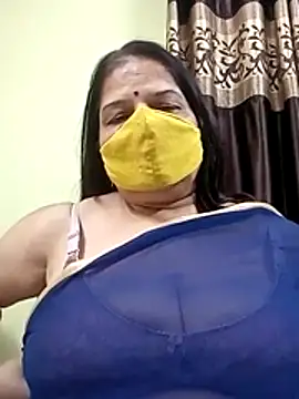 Snapshot of IndianAngle chatting on 22, 11, 2025 IndianAngle online show from 22, 11, 2025