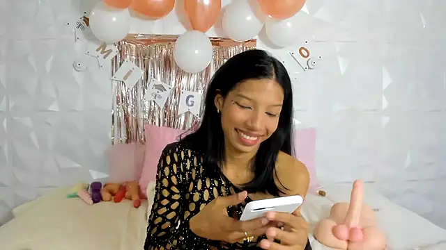 Snapshot of AndreaPinkNaughty chatting on 26, 1, 2025 AndreaPinkNaughty online show from 26, 1, 2025