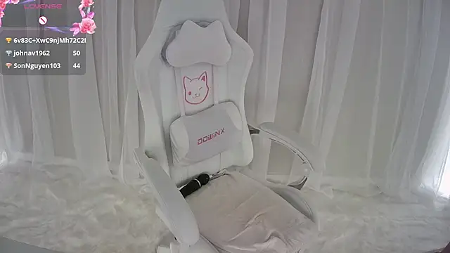 Snapshot of PorchaPlay chatting on 7, 3, 2025 PorchaPlay online show from 7, 3, 2025