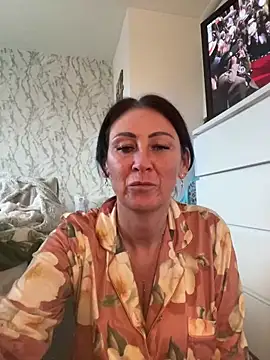 Snapshot of Naughtynanny75 chatting on 18, 1, 2025 Naughtynanny75 online show from 18, 1, 2025