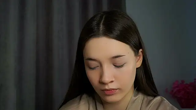 Snapshot of LowOncoming chatting on 12, 2, 2025 LowOncoming online show from 12, 2, 2025