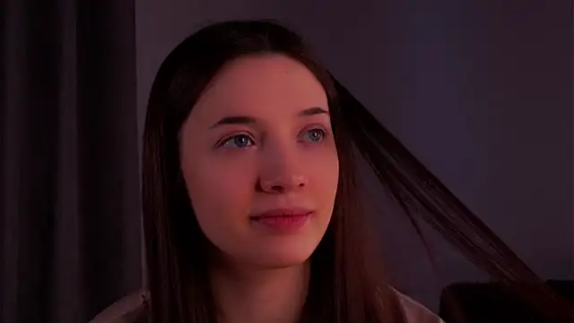 Snapshot of LowOncoming chatting on 18, 2, 2025 LowOncoming online show from 18, 2, 2025