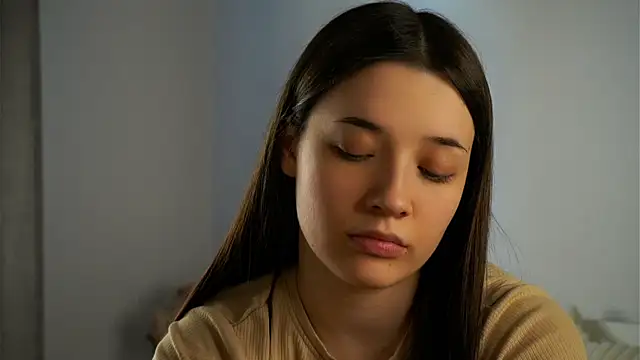 Snapshot of LowOncoming chatting on 3, 3, 2025 LowOncoming online show from 3, 3, 2025