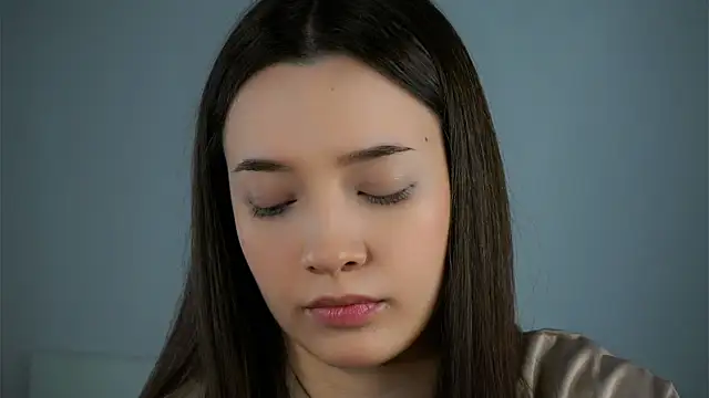 Snapshot of LowOncoming chatting on 12, 3, 2025 LowOncoming online show from 12, 3, 2025