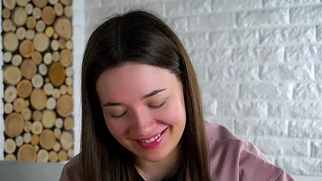 Snapshot of LowOncoming chatting on 28, 11, 2025 LowOncoming online show from 28, 11, 2025