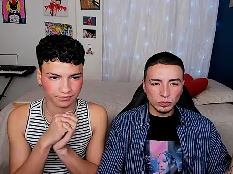 Snapshot of sweet_boys_xx chatting on 4, 3, 2025 sweet boys xx online show from 4, 3, 2025