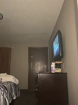 snowrillaxxx online show from 11, 4, 2026