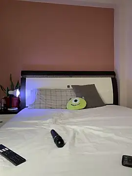 Snapshot of SOFIASWEETSECRETT chatting on 27, 11, 2025 SOFIASWEETSECRETT online show from 27, 11, 2025