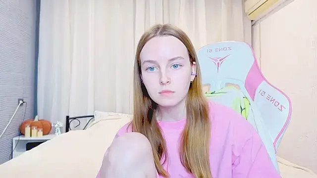 Wild  flowers online show from 22, 11, 2025