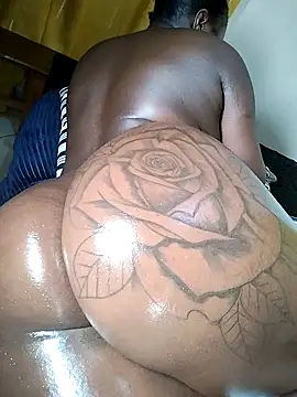 Snapshot of Hugemassivebootie chatting on 14, 3, 2025 Hugemassivebootie online show from 14, 3, 2025