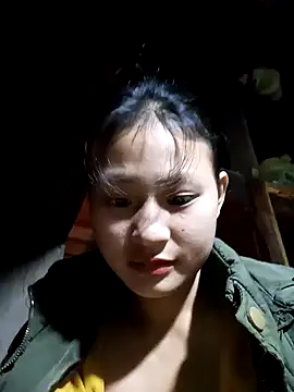 Snapshot of trieungoclnt chatting on 6, 1, 2025 trieungoclnt online show from 6, 1, 2025