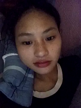 Snapshot of trieungoclnt chatting on 1, 10, 2025 trieungoclnt online show from 1, 10, 2025