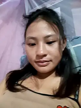 Snapshot of trieungoclnt chatting on 5, 10, 2025 trieungoclnt online show from 5, 10, 2025