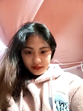 Snapshot of trieungoclnt chatting on 25, 10, 2025 trieungoclnt online show from 25, 10, 2025