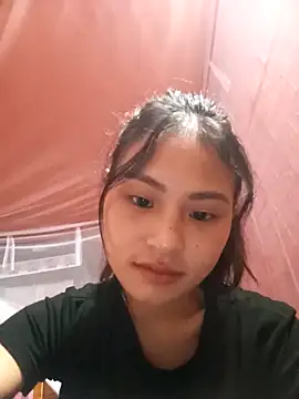 Snapshot of trieungoclnt chatting on 29, 10, 2025 trieungoclnt online show from 29, 10, 2025