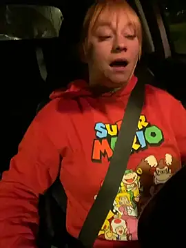 poussichienne online show from 15, 4, 2026