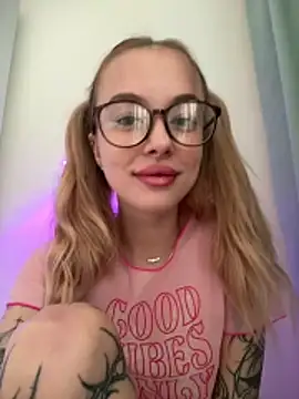 enjoy my beauty online show from 8, 3, 2026