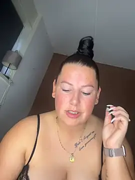 xlinastarrx online show from 8, 5, 2026