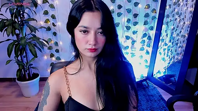 Snapshot of mariiana-diaz chatting on 16, 12, 2024 mariiana-diaz online show from 16, 12, 2024