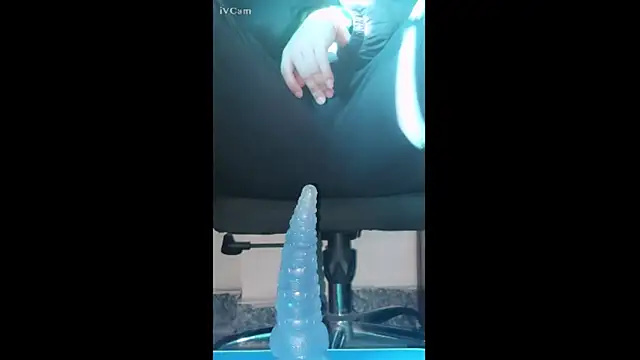 Snapshot of Haniiiiii chatting on 7, 1, 2026 Haniiiiii online show from 7, 1, 2026