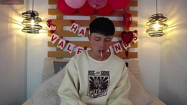 Steev Novoa online show from 19, 2, 2025