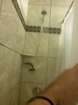 Snapshot of bigdickdaddy2184 chatting on 9, 12, 2024 bigdickdaddy2184 online show from 9, 12, 2024