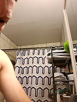 Snapshot of bigdickdaddy2184 chatting on 23, 2, 2025 bigdickdaddy2184 online show from 23, 2, 2025