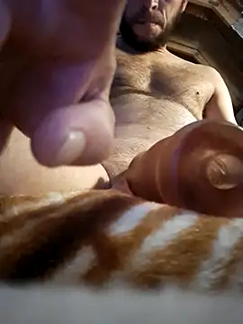 Snapshot of bigdickdaddy2184 chatting on 12, 9, 2025 bigdickdaddy2184 online show from 12, 9, 2025