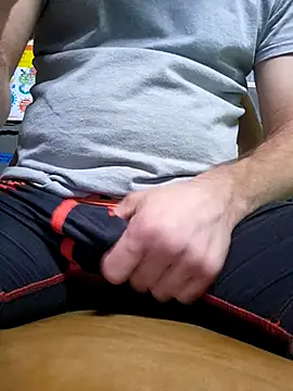 Snapshot of bigdickdaddy2184 chatting on 31, 10, 2025 bigdickdaddy2184 online show from 31, 10, 2025