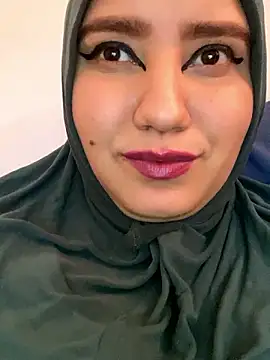Snapshot of hannahayat chatting on 2, 12, 2024 hannahayat online show from 2, 12, 2024