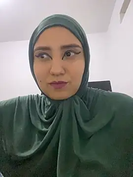 Snapshot of hannahayat chatting on 8, 3, 2025 hannahayat online show from 8, 3, 2025