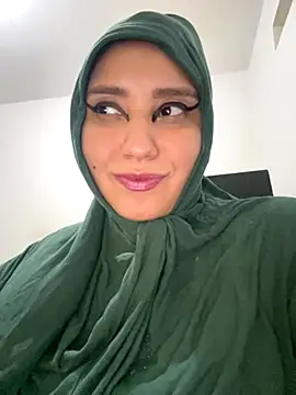 Snapshot of hannahayat chatting on 22, 10, 2025 hannahayat online show from 22, 10, 2025