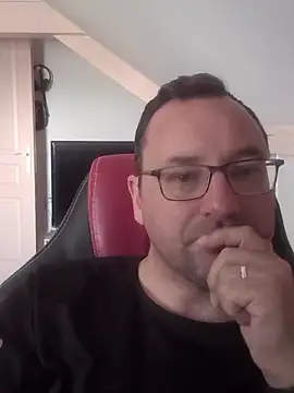Snapshot of Fantaxx86 chatting on 2, 5, 2026 Fantaxx86 online show from 2, 5, 2026