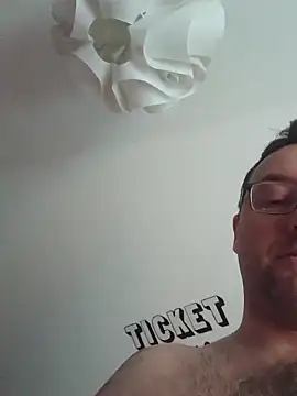 Snapshot of Fantaxx86 chatting on 9, 5, 2026 Fantaxx86 online show from 9, 5, 2026