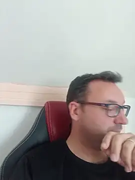 Snapshot of Fantaxx86 chatting on 17, 5, 2026 Fantaxx86 online show from 17, 5, 2026
