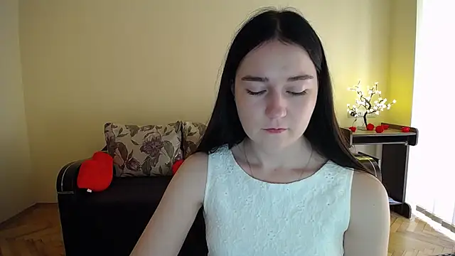 Snapshot of Pretty_shy chatting on 11, 6, 2026 Pretty shy online show from 11, 6, 2026