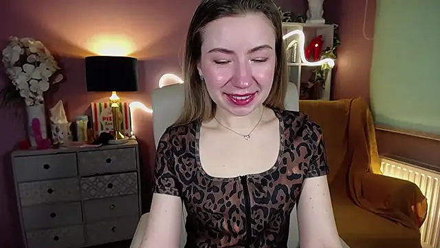 Snapshot of Mia_Tasty chatting on 14, 2, 2025 Mia Tasty online show from 14, 2, 2025