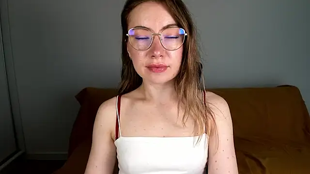 Snapshot of Mia_Tasty chatting on 11, 7, 2026 Mia Tasty online show from 11, 7, 2026