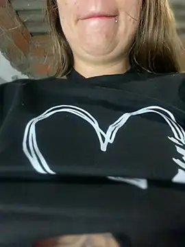 Emiily lee online show from 22, 2, 2025