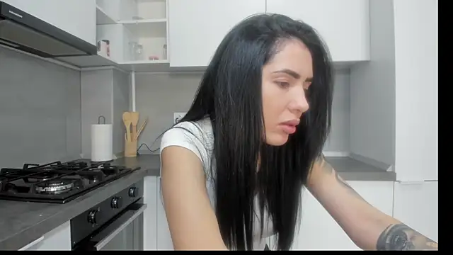 Snapshot of Emmapmg chatting on 14, 1, 2026 Emmapmg online show from 14, 1, 2026